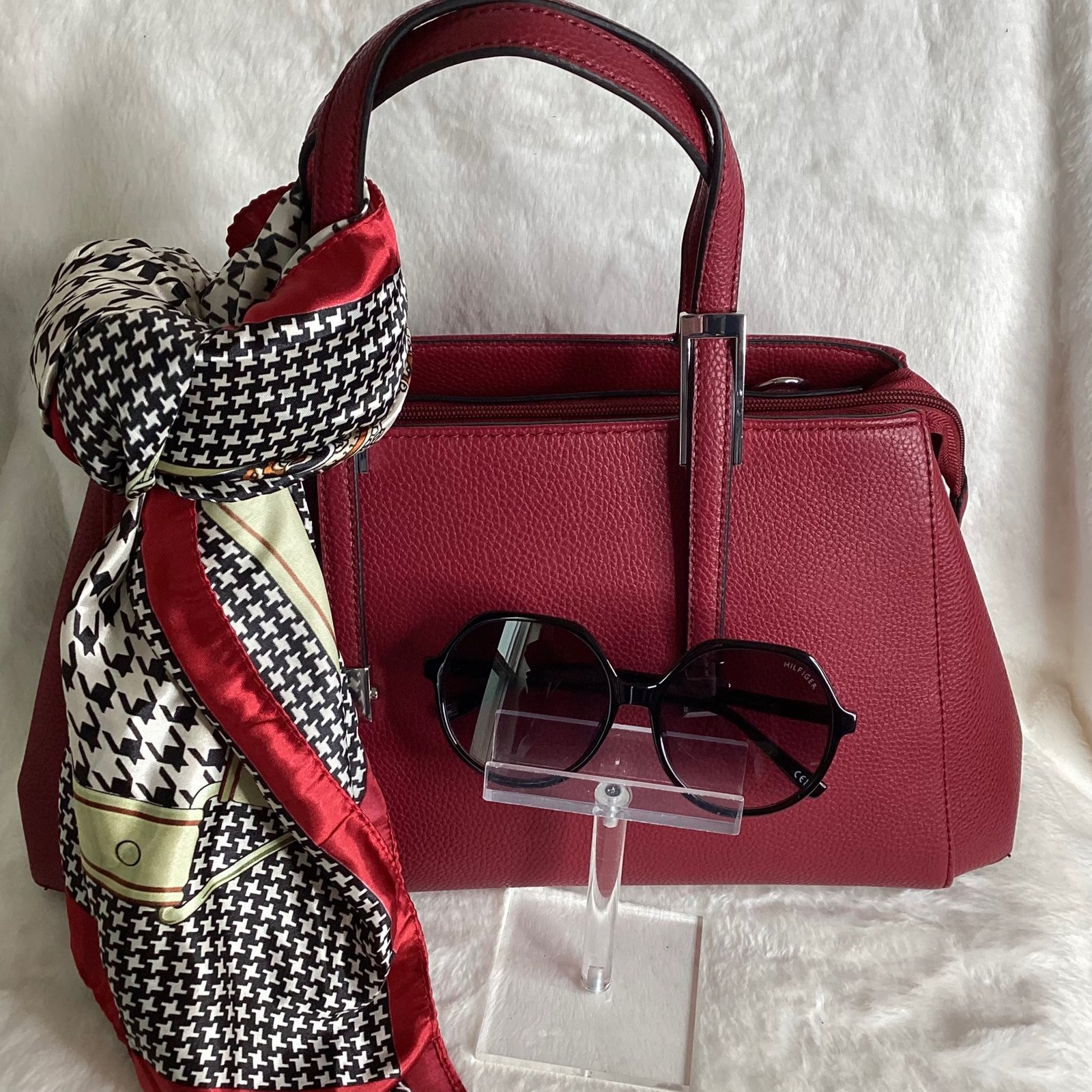 Red Houndstooth Trio